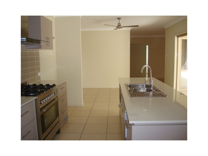 13 Terang Court, Ormeau QLD 4208