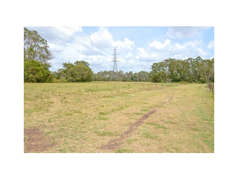 91 Murrays Rd, Tanah Merah QLD 4128