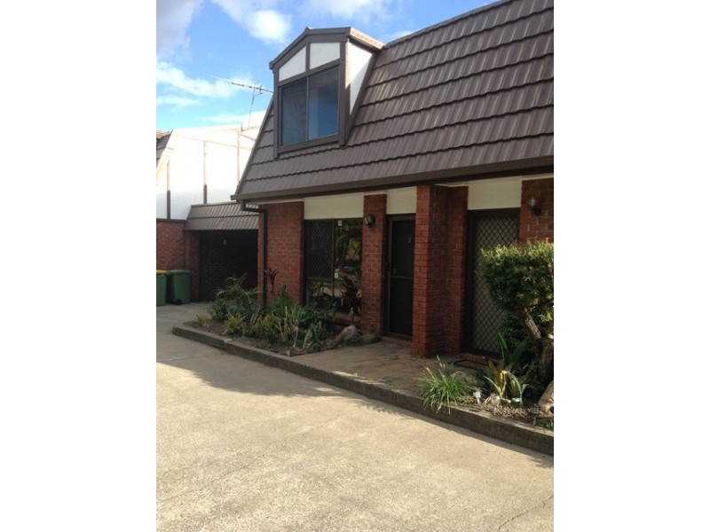 2/24 Garfield Road, Woodridge QLD 4114