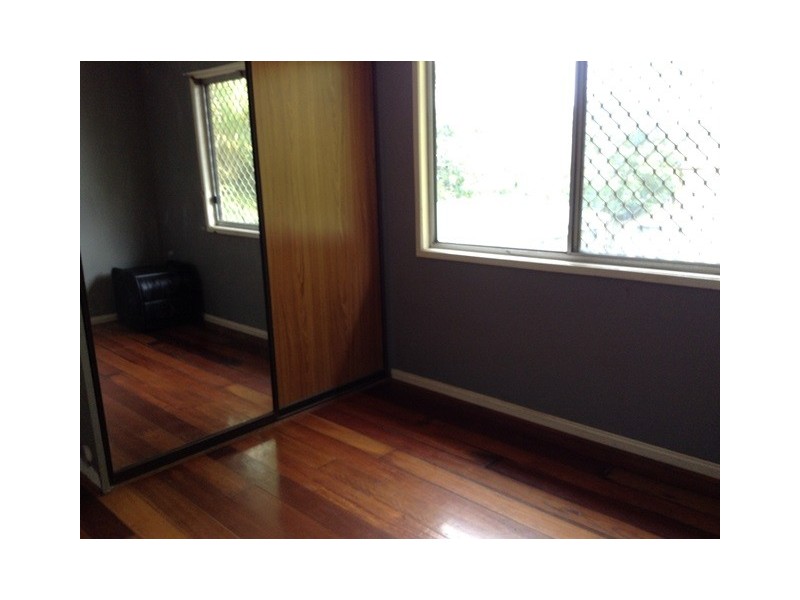 110 Hakea Street, Crestmead QLD 4132