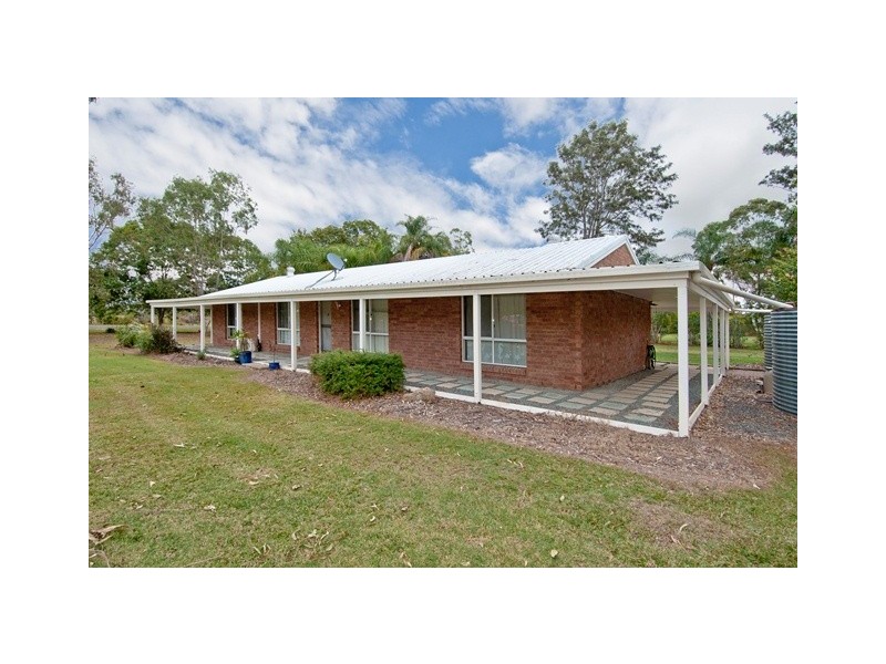 2 Josephfina Crt, Logan Reserve QLD 4133