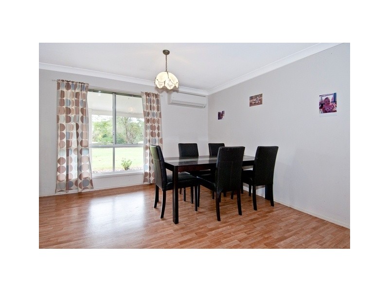 2 Josephfina Crt, Logan Reserve QLD 4133