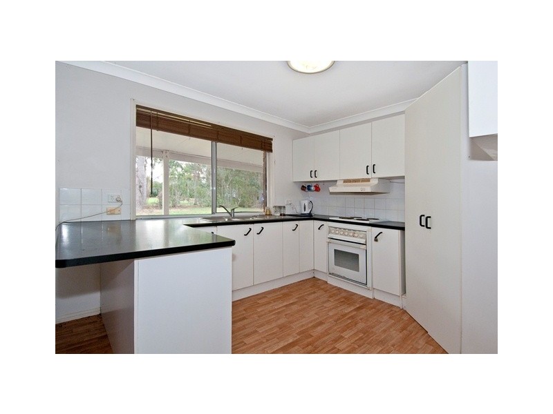 2 Josephfina Crt, Logan Reserve QLD 4133