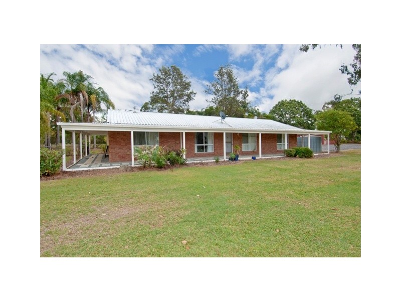 2 Josephfina Crt, Logan Reserve QLD 4133