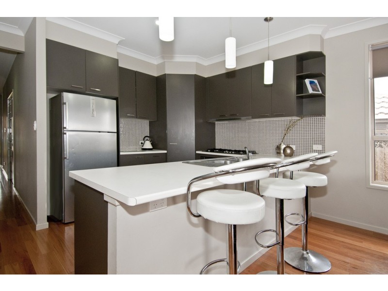 15 Kuranda Street, Waterford QLD 4133