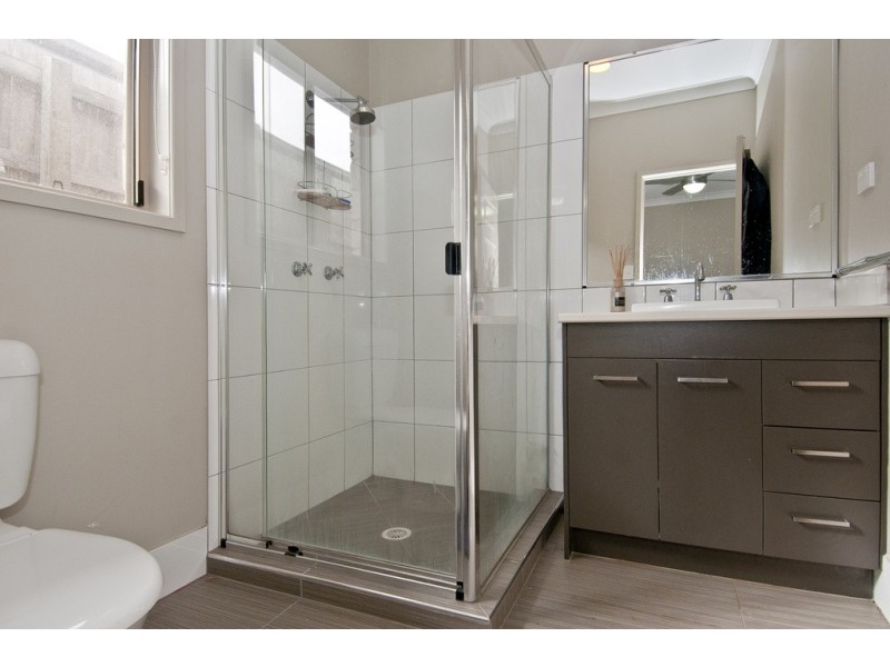 15 Kuranda Street, Waterford QLD 4133