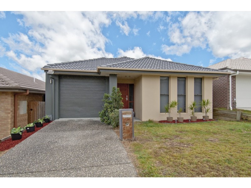 15 Kuranda Street, Waterford QLD 4133