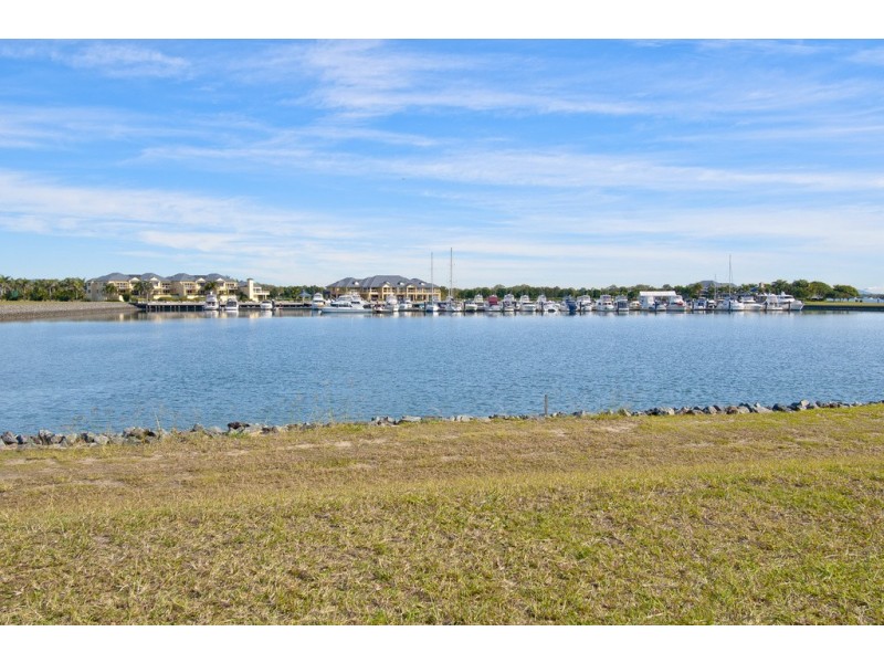 715/73 Marina Pde, Jacobs Well QLD 4208