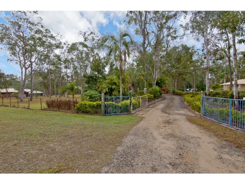 11-15 Carnarvon Crt, Chambers Flat QLD 4133