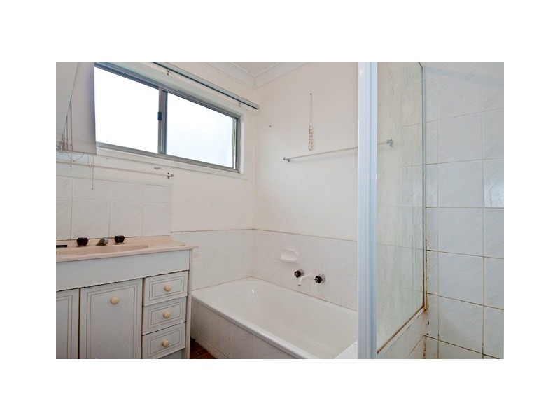 1 Homestead Street, Marsden QLD 4132