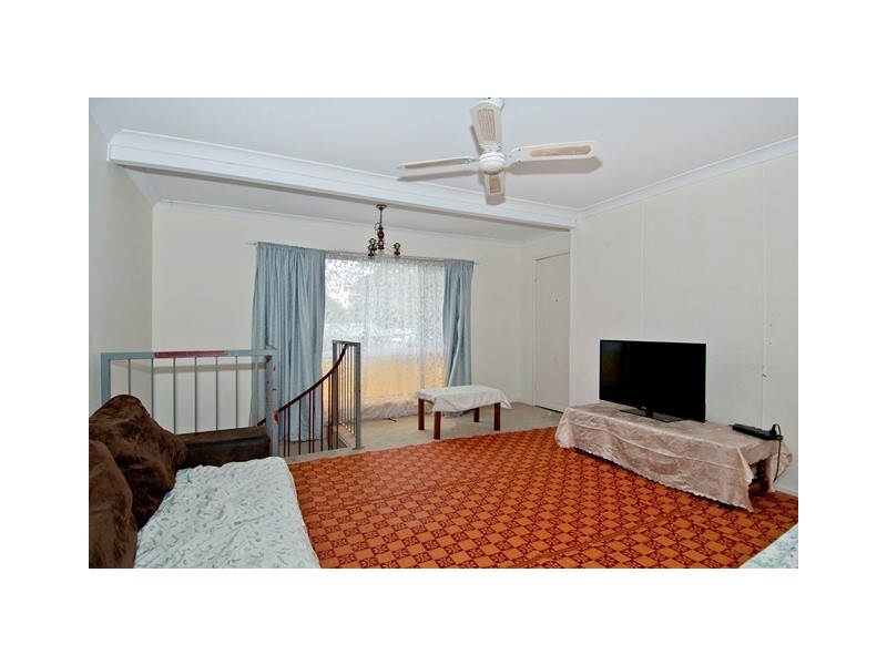 1 Homestead Street, Marsden QLD 4132