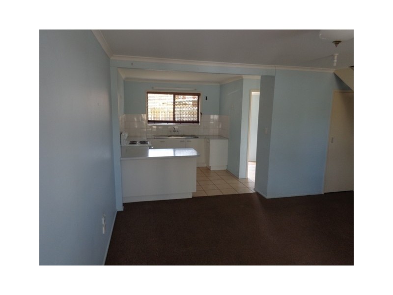 2/9 Cognac Court, Kingston QLD 4114