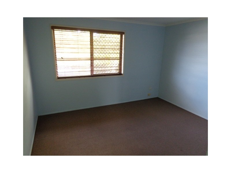 2/9 Cognac Court, Kingston QLD 4114