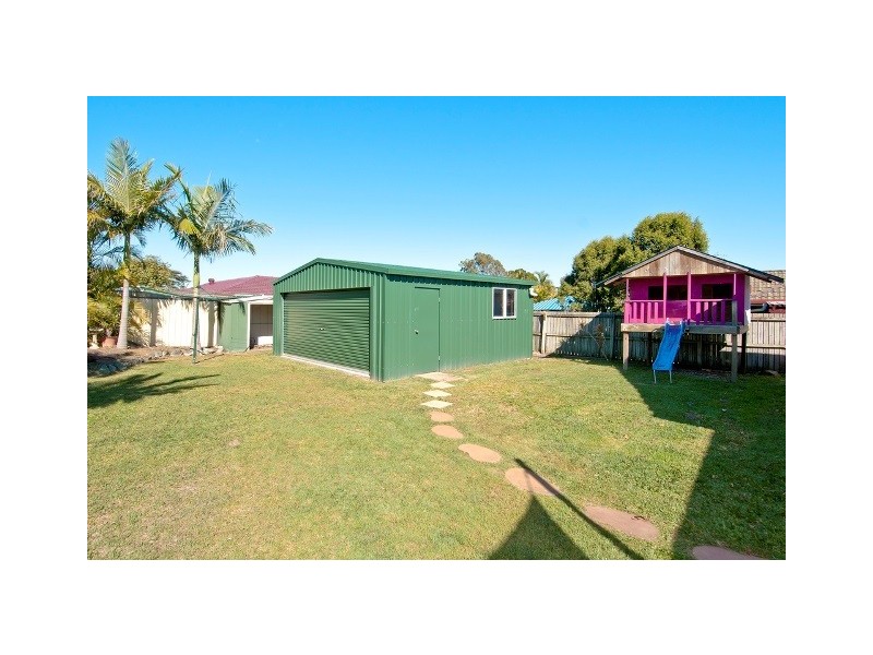 102 Tansey Drive, Tanah Merah QLD 4128