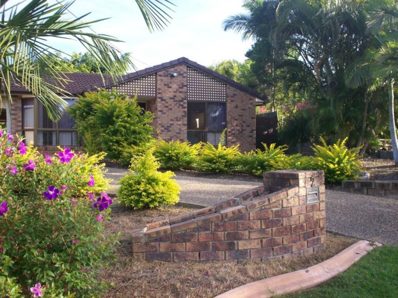 2 Lochore Court, Crestmead QLD 4132