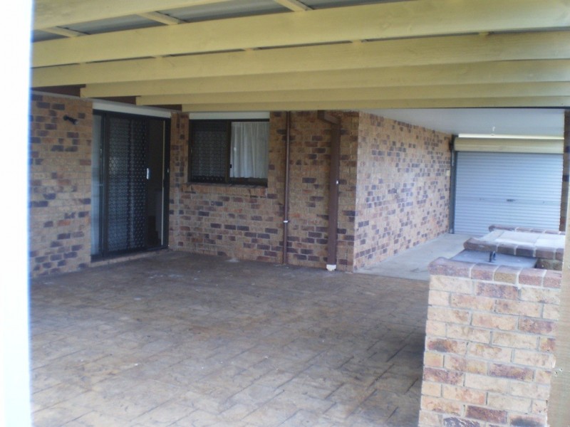 2 Lochore Court, Crestmead QLD 4132