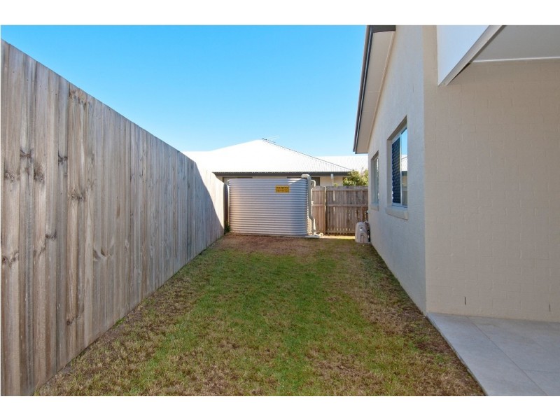 51 Grand Terrace, Waterford QLD 4133