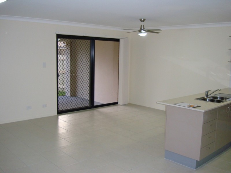 15a Starling Street, Loganlea QLD 4131