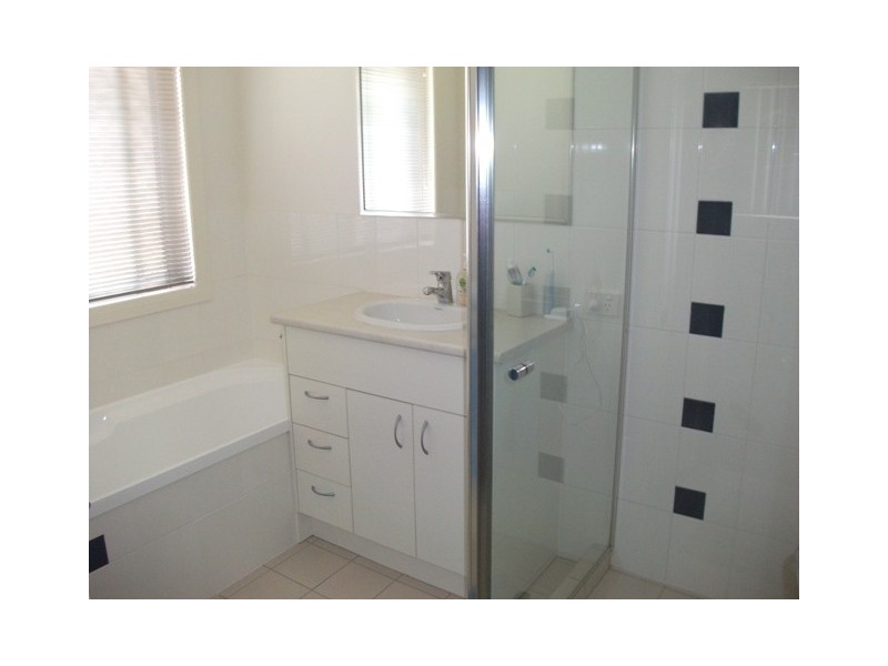 1 Ainslie Street, Marsden QLD 4132