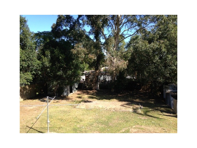 11 Lyngrove Street, Kingston QLD 4114