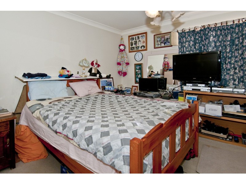330 Loganlea Rd, Meadowbrook QLD 4131