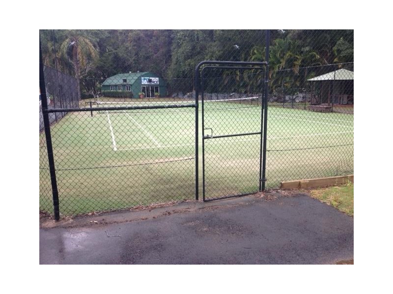 Wongawallan QLD 4210