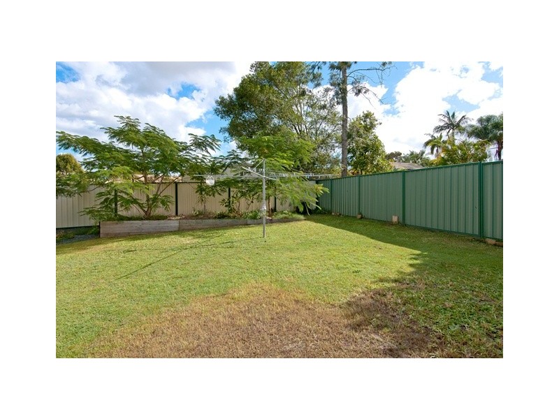 Crestmead QLD 4132