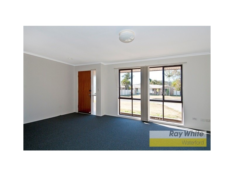 10 Marang Court, Tanah Merah QLD 4128