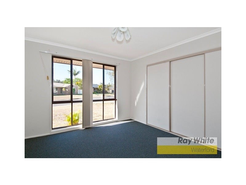 10 Marang Court, Tanah Merah QLD 4128