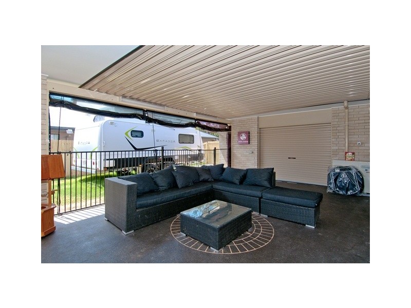 48B Pinelands St, Loganlea QLD 4131