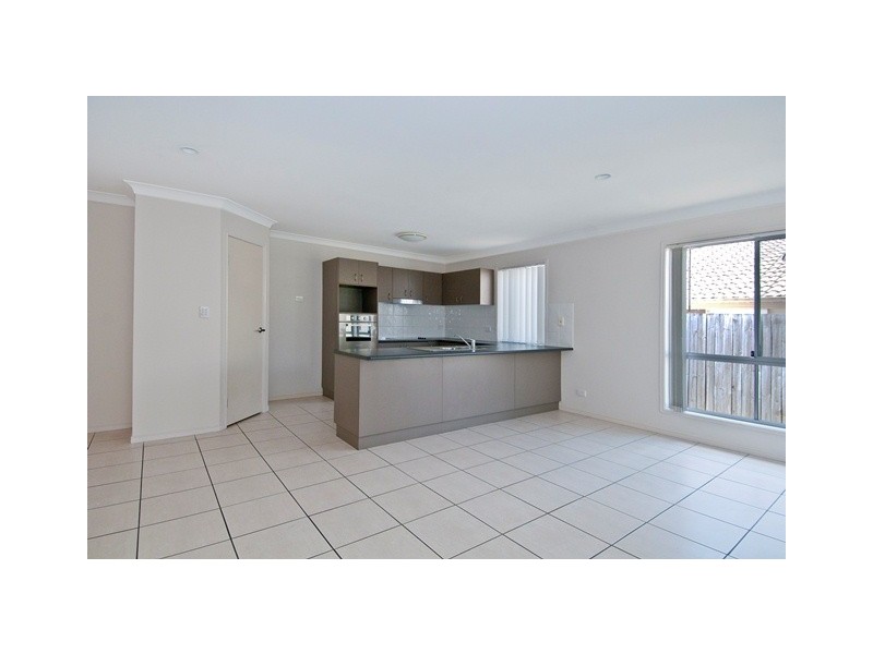 7 Highfields Ct, Loganlea QLD 4131