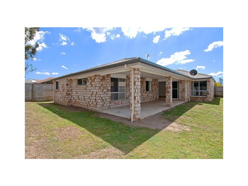 7 Highfields Ct, Loganlea QLD 4131
