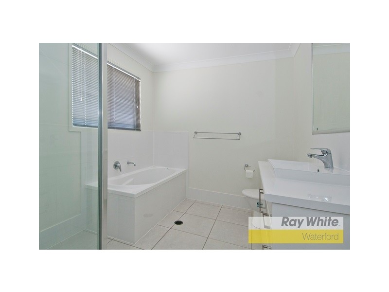 2/44 Frankland Avenue, Waterford QLD 4133