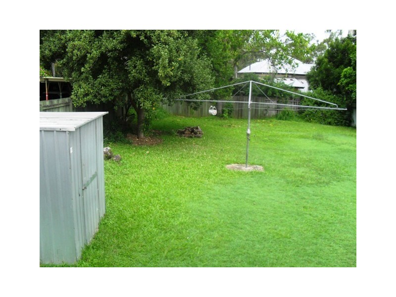 18 Pamela Crescent, Woodridge QLD 4114