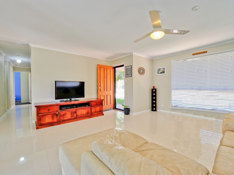 24 Beutel Street, Waterford West QLD 4133
