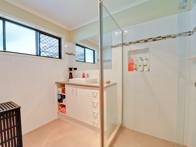 24 Beutel Street, Waterford West QLD 4133