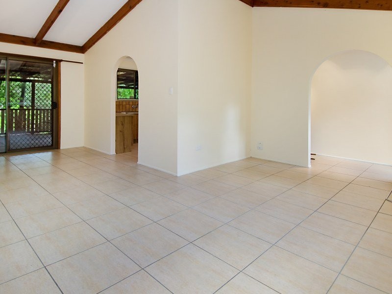 35 Rogers Avenue, Beenleigh QLD 4207