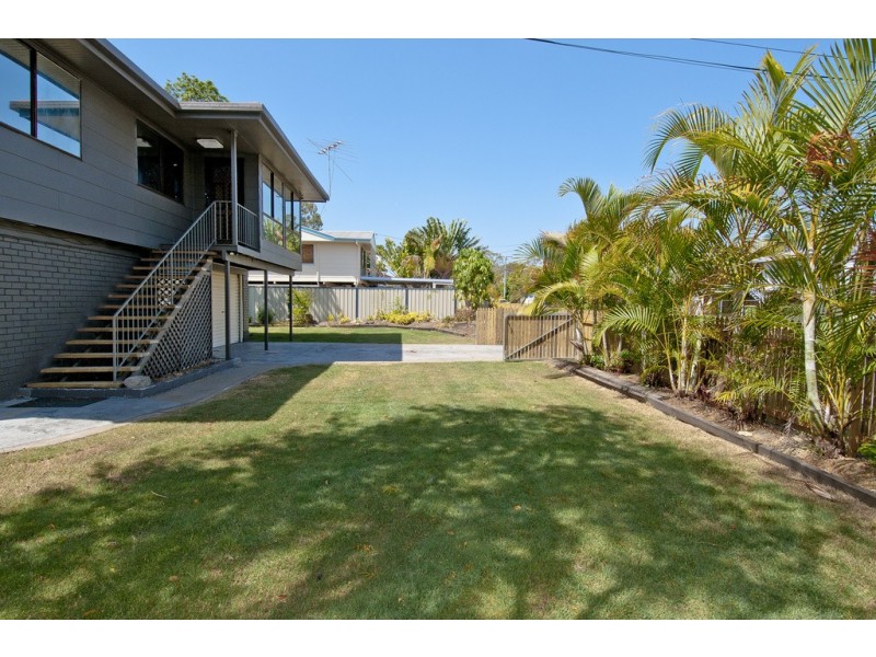 4 Bushlark Street, Crestmead QLD 4132