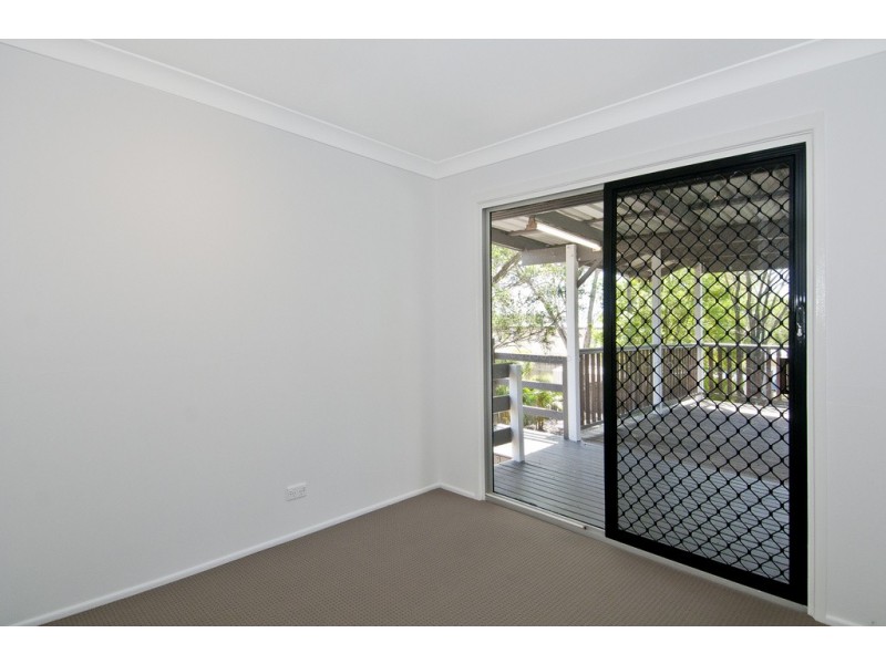 4 Bushlark Street, Crestmead QLD 4132