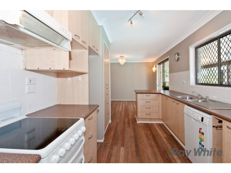 37 Pinelands Street, Loganlea QLD 4131