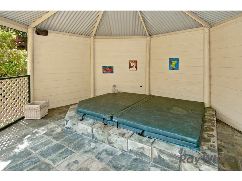 20 Castile Crescent, Holmview QLD 4207