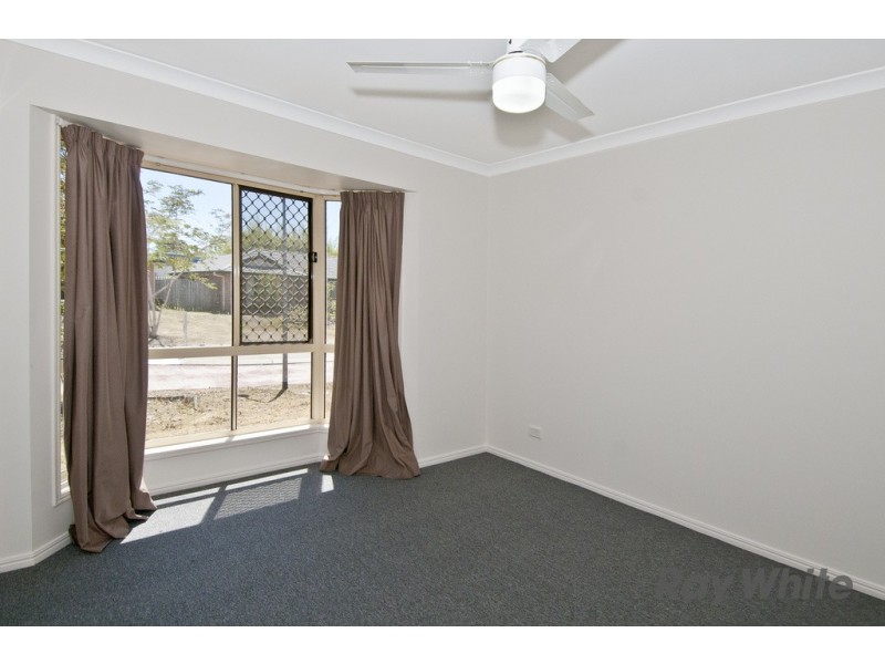 11 Cherrytree Place, Waterford West QLD 4133