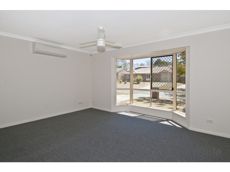 11 Cherrytree Place, Waterford West QLD 4133