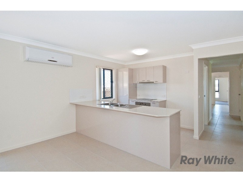 52 Cobblestone Avenue, Logan Reserve QLD 4133