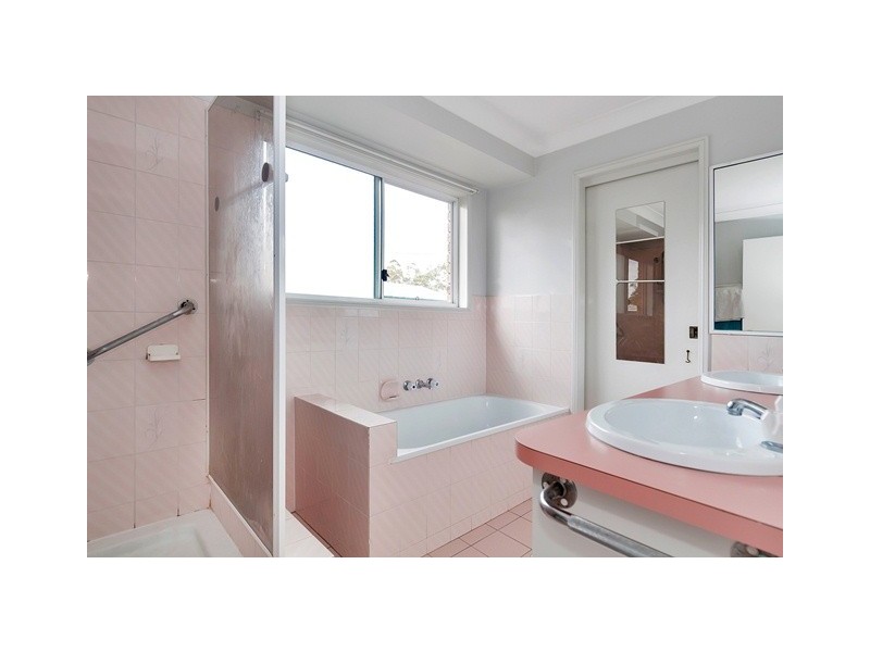 3 Chaffey Street, Marsden QLD 4132