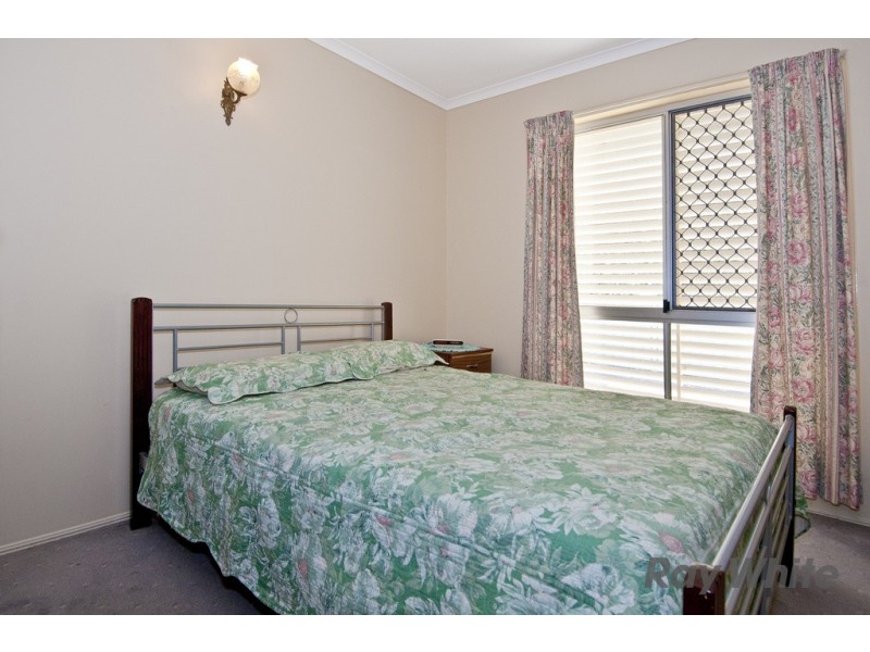 15 Lagoon Rd, Waterford QLD 4133