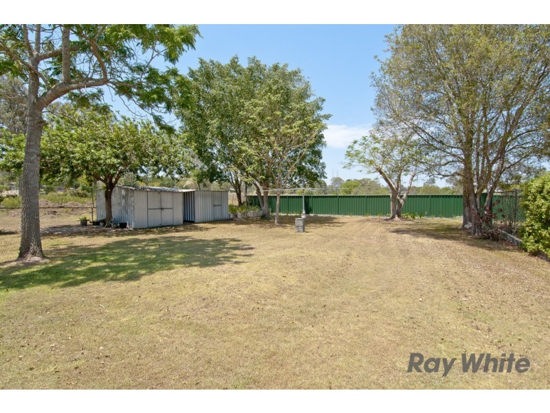 15 Lagoon Rd, Waterford QLD 4133