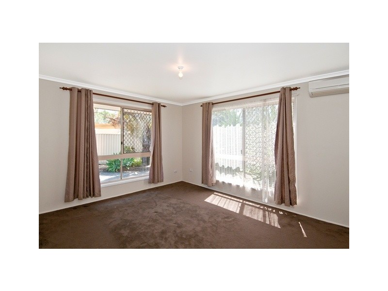 20 Foxdale Ct, Waterford West QLD 4133