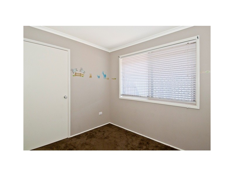 20 Foxdale Ct, Waterford West QLD 4133