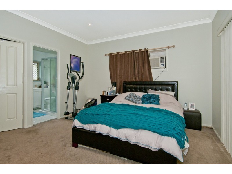 200 Holloway Road, Chambers Flat QLD 4133